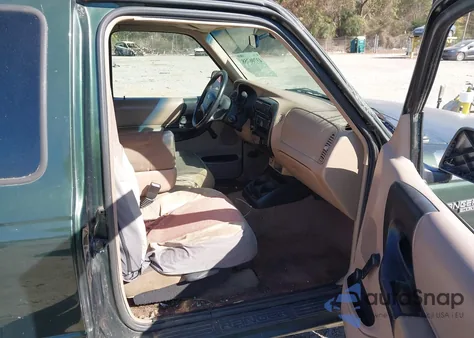 2001 Ford Ranger Edge/Xl/Xlt from USA, damaged, VIN 1FTYR14U51TA63395